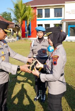Kapolda Jateng Kukuhkan Peningkatan Tipe Polresta Batang, Tegaskan Peningkatan Status Harus Diiringi Pelayanan yang Semakin Profesional dan Responsif